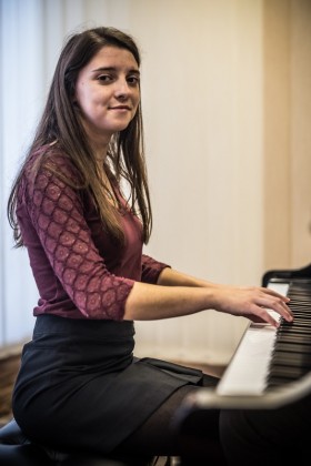 HO - Anna Homoláčová - klavír