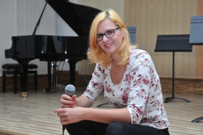 HO - Kristýna Gilarová - zpěv v populární hudbě