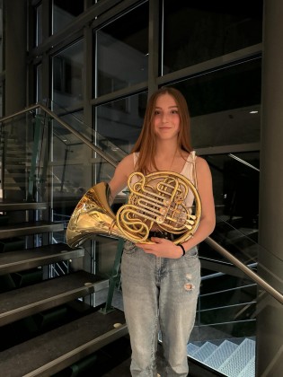 GRATULACE: Tereza Kucháriková získala druhé místo v mezinárodní soutěži