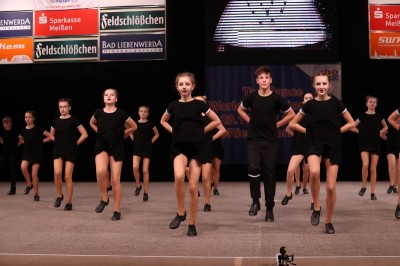 Juniorská formace A. Dobešové – Come back down
